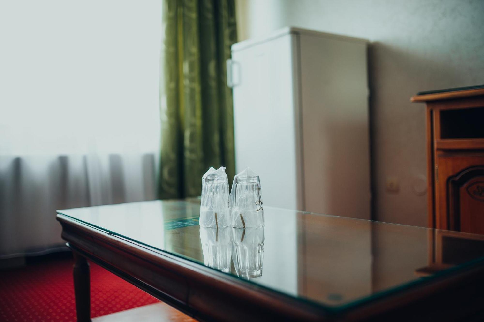 Hotel Bavaria Craiova Ngoại thất bức ảnh